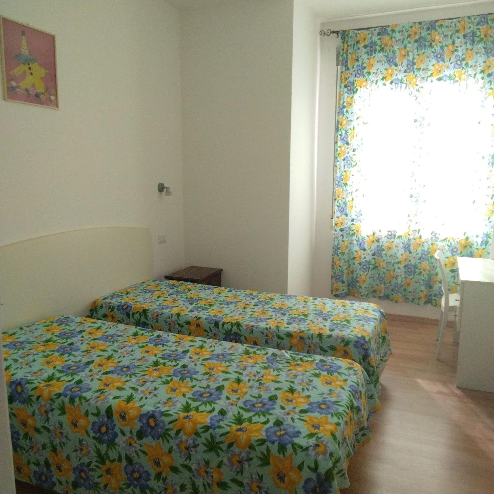 Portoghesi Apt อาร์บาตักซ์ ภายนอก รูปภาพ